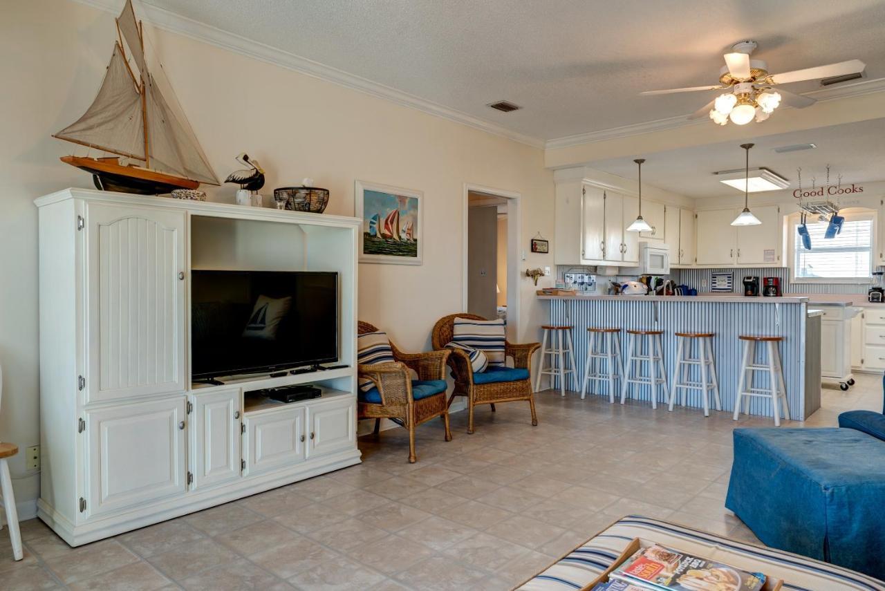 Waters Edge Retreat: Dock Access Near Bay & Gulf Villa Dauphin Island Exterior photo